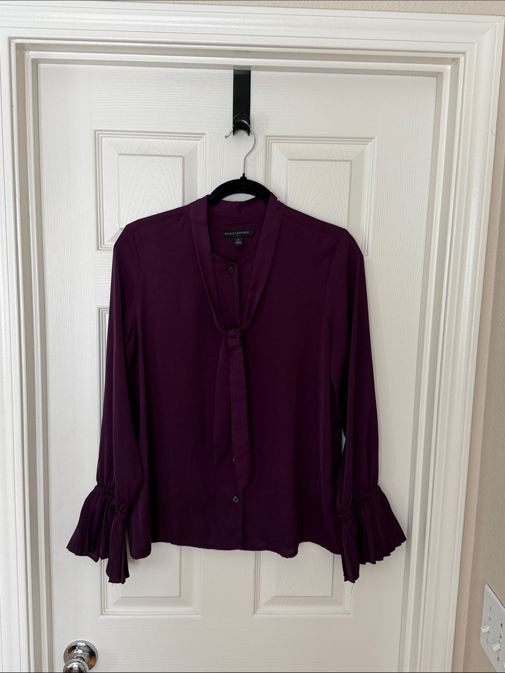 Banana Republic Factory Plum Tie-Neck Button Down Blouse